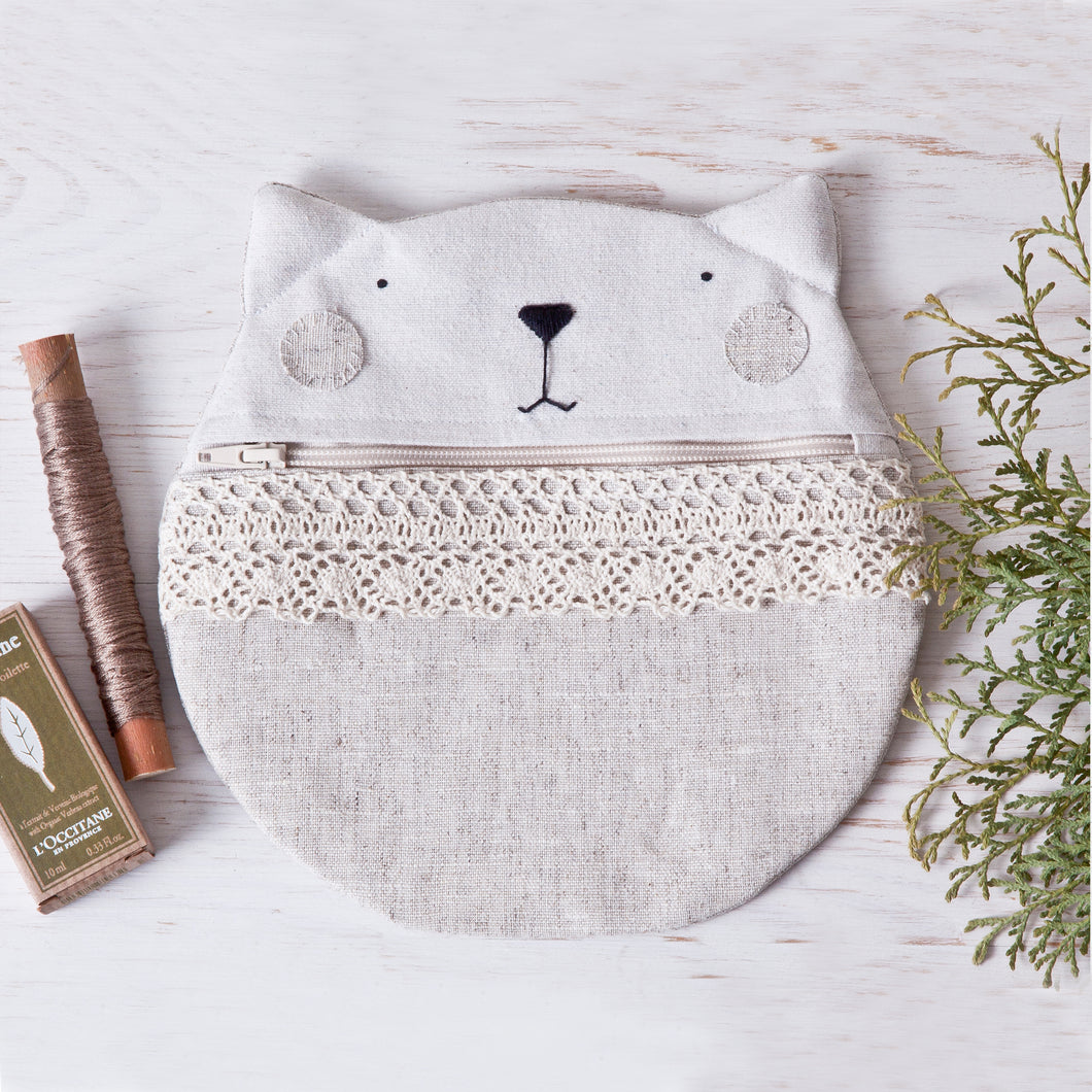 White Cat Cosmetics Bag, Linen Makeup Bag with Lace - wishMeow