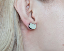 Load image into Gallery viewer, Wooden Mint Cat Stud Earrings