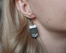 Load image into Gallery viewer, Cat Dangle Earrings Sparkle Black - wishMeow