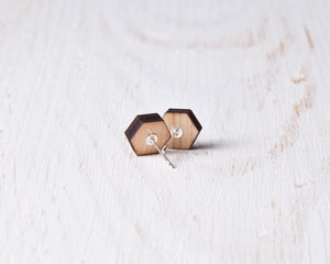 Wooden Studs Hexagon Mint - JuliaWine