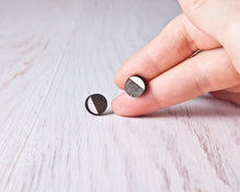 Load image into Gallery viewer, Circle Stud Earrings Black White - JuliaWine