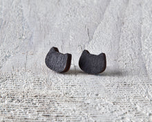 Load image into Gallery viewer, Deep Black Wooden Cat Stud Earrings