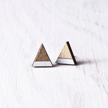 Load image into Gallery viewer, Mountain Gold White Stud Earrings