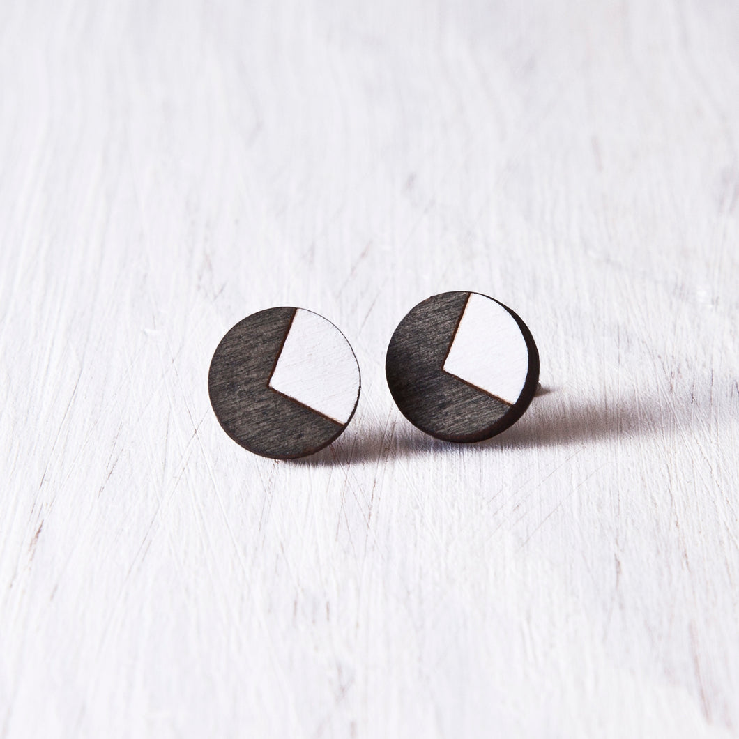 Circle Stud Earrings Black White - JuliaWine