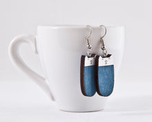 Load image into Gallery viewer, Blue Cat Dangle Earrings - wishMeow